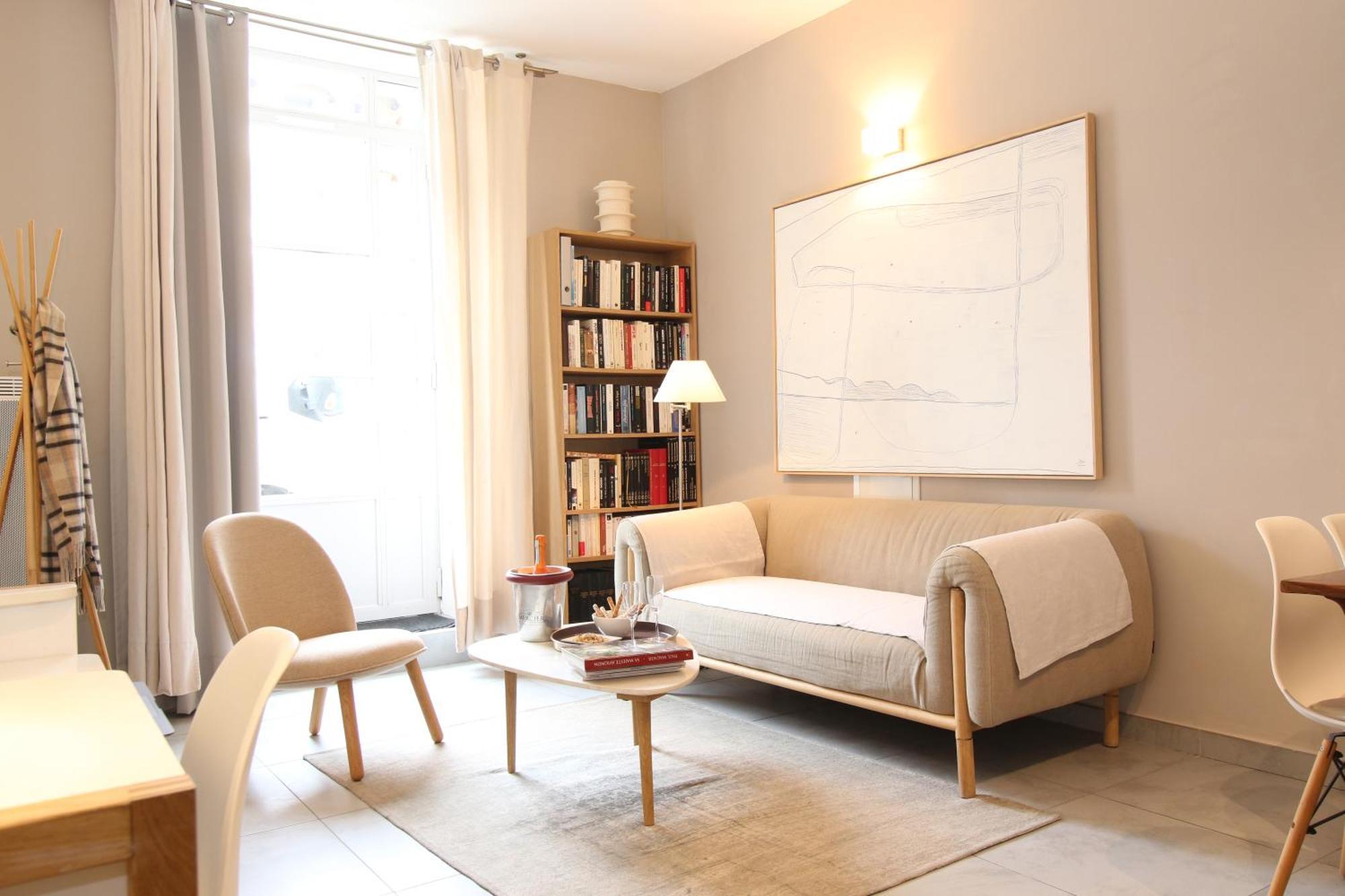 APPARTEMENT SPACIEUX ET COSY - HYPER-CENTRE - FREE WIFI - 2 pers Avignon Extérieur photo